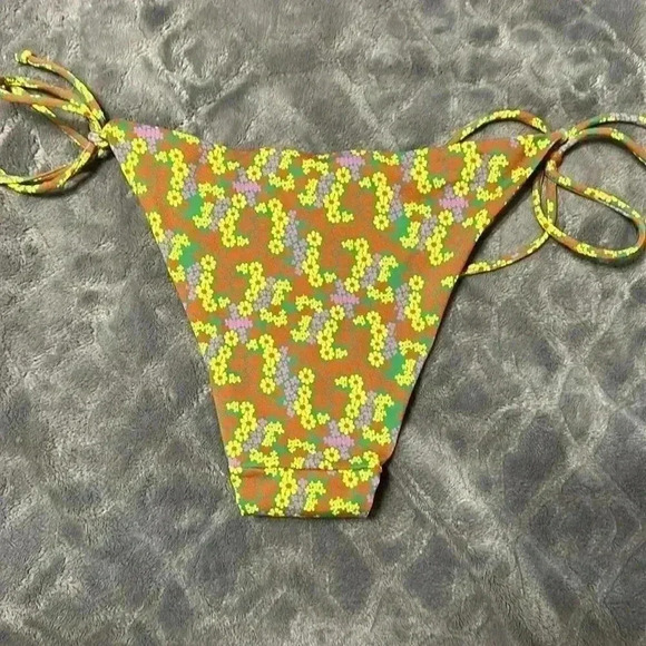 Out from Under Floral Swim Bikini Set - Picture 5 of 5